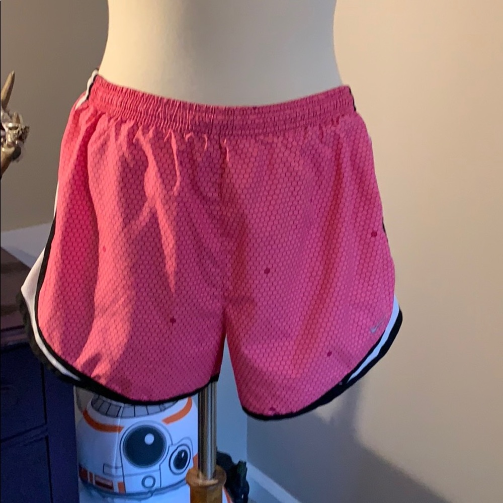 Nike DRI-FIT Shorts - Picture 1 of 4